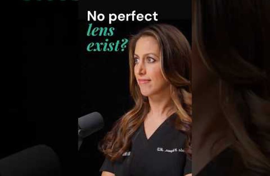 Female ophthalmologist discussing realistic expectations for a cataract surgery consultation
