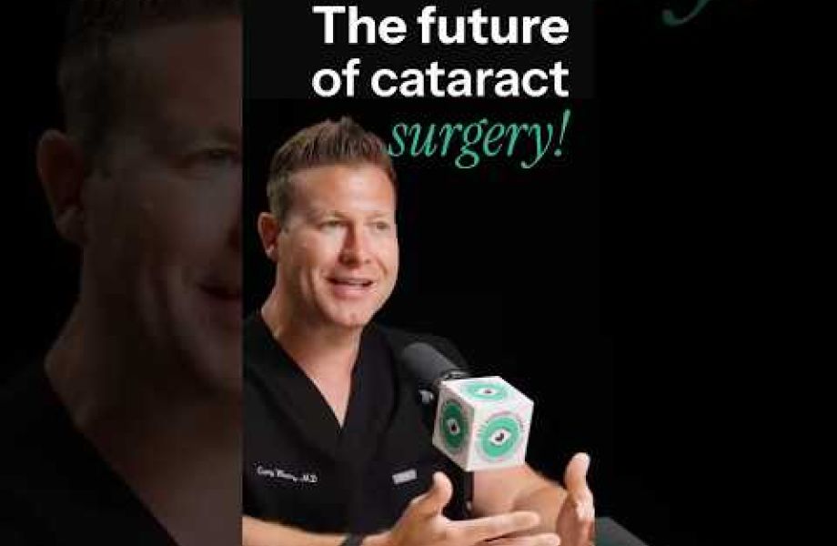 Male ophthalmologist explaining femtosecond laser precision in cataract surgery