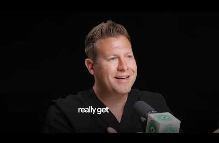 Male ophthalmologist explaining why a second opinion matters before cataract surgery